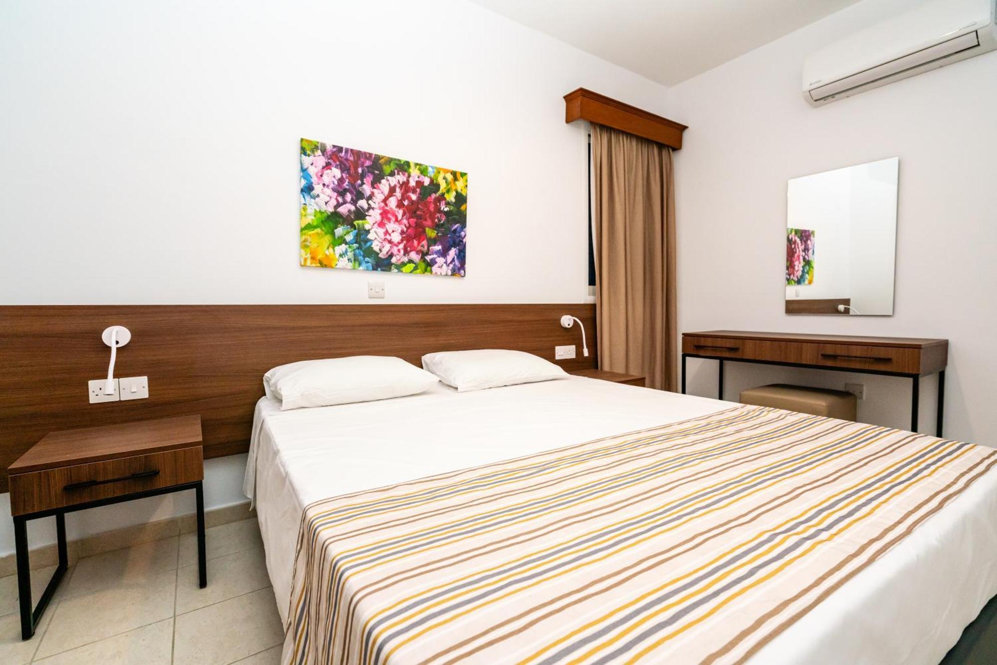 Kotsias Corallia Villas คอรัลเบย์ ภายนอก รูปภาพ
