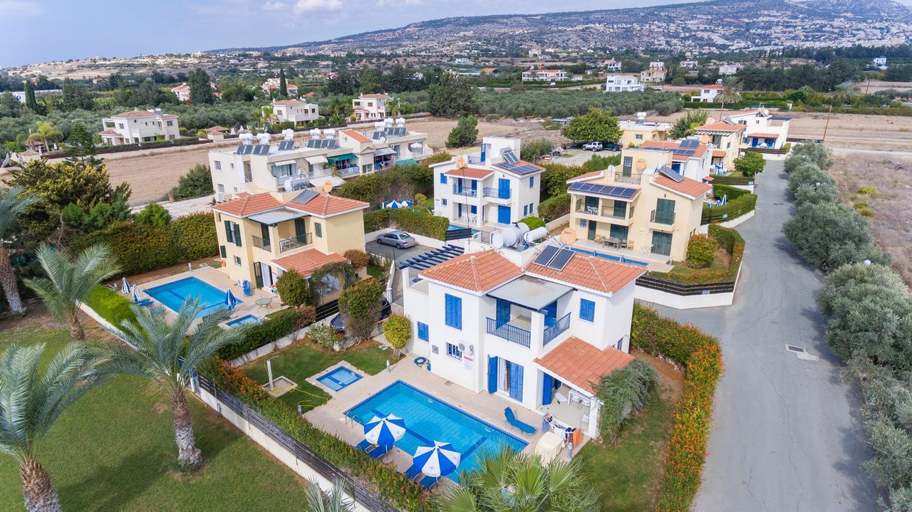 Kotsias Corallia Villas คอรัลเบย์ ภายนอก รูปภาพ