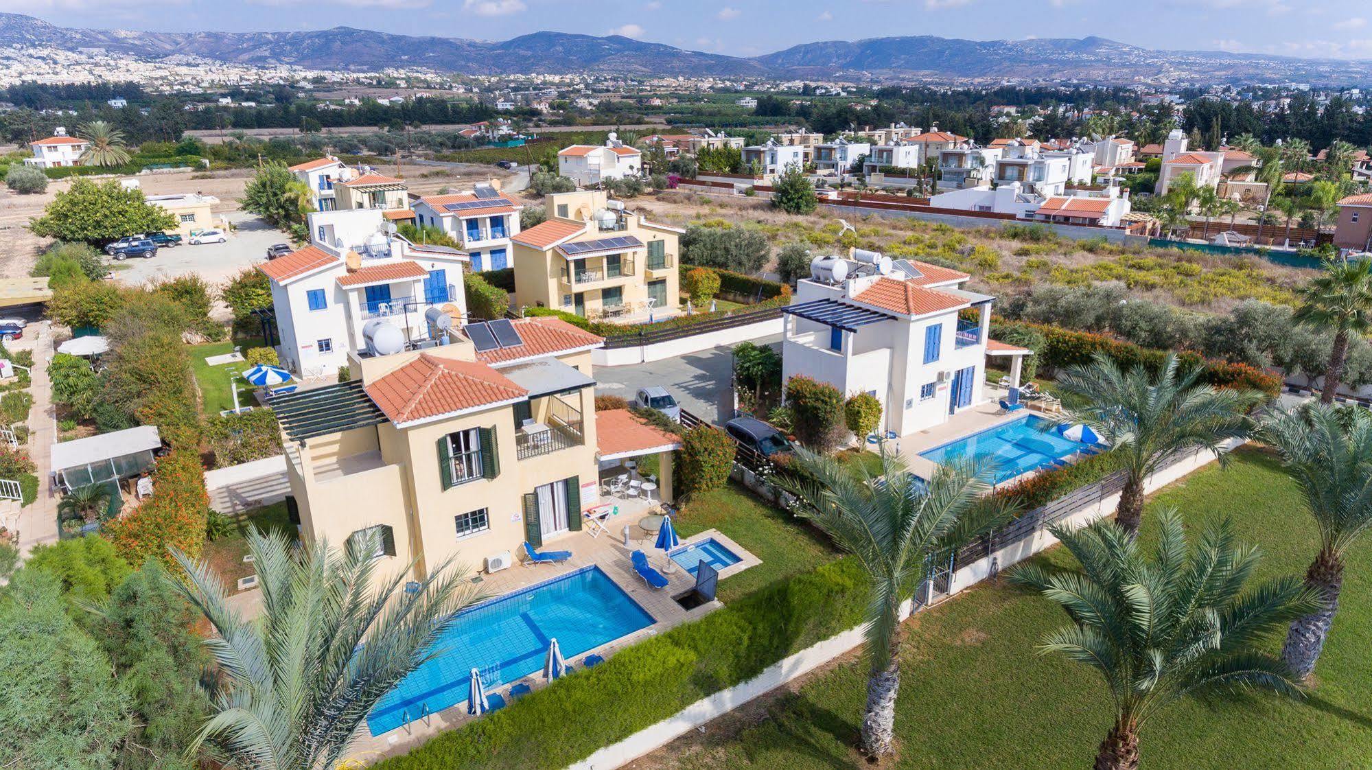 Kotsias Corallia Villas คอรัลเบย์ ภายนอก รูปภาพ